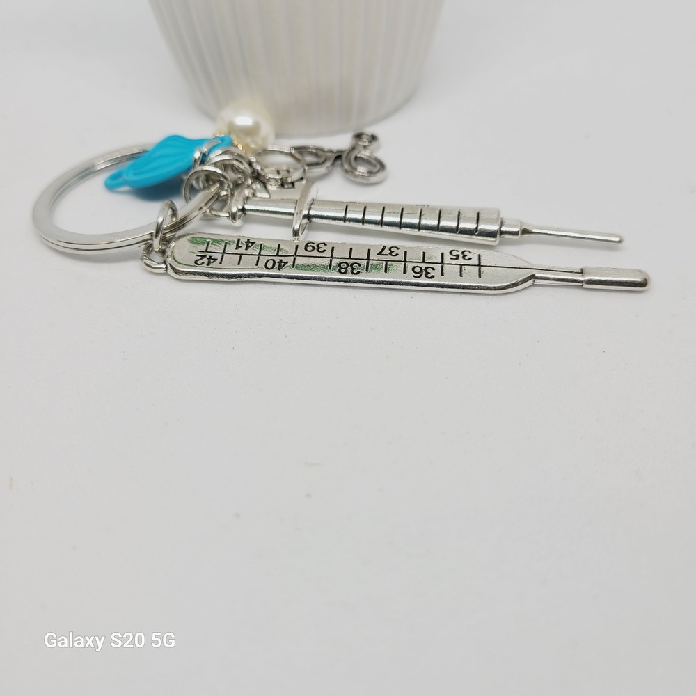 Nurse Keychain Syringe Thermometer Stethoscope Medical Charm Gift for Doctor - Picture 4 of 4